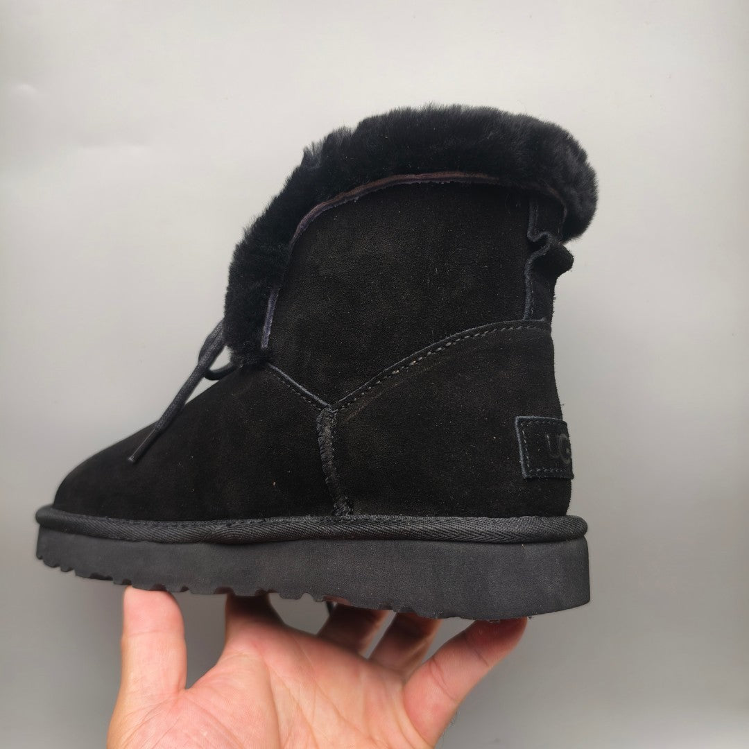 4576 Mid-Top Lace-Up Casual Shoes — Black (In Stock)