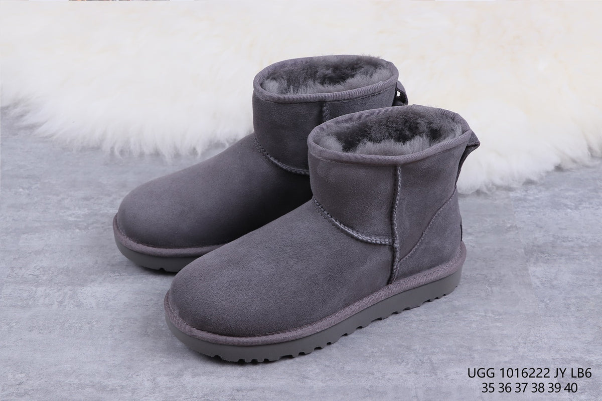 6222 Classic Mini II Short Boots 2.0