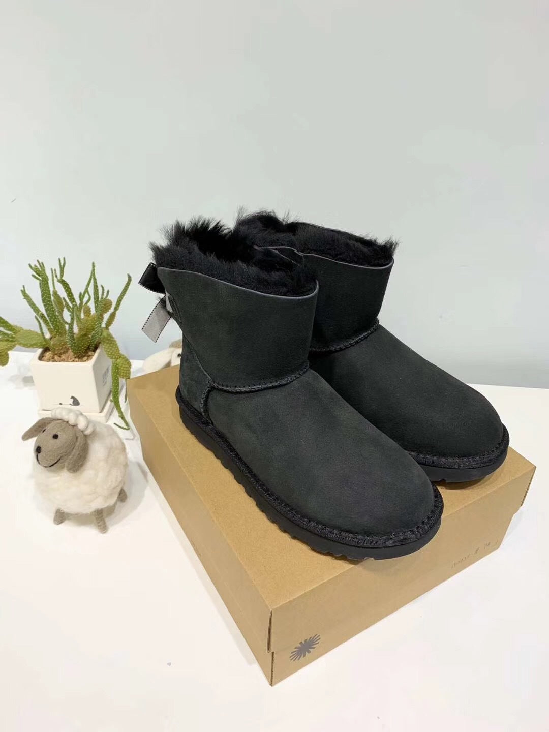 2938 Mukoshi Winter Bow Glitter Boots — Black