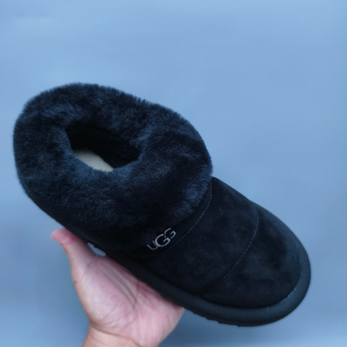 6390 Thick-Sole Slip-On Casual Shoes — Black (In Stock)