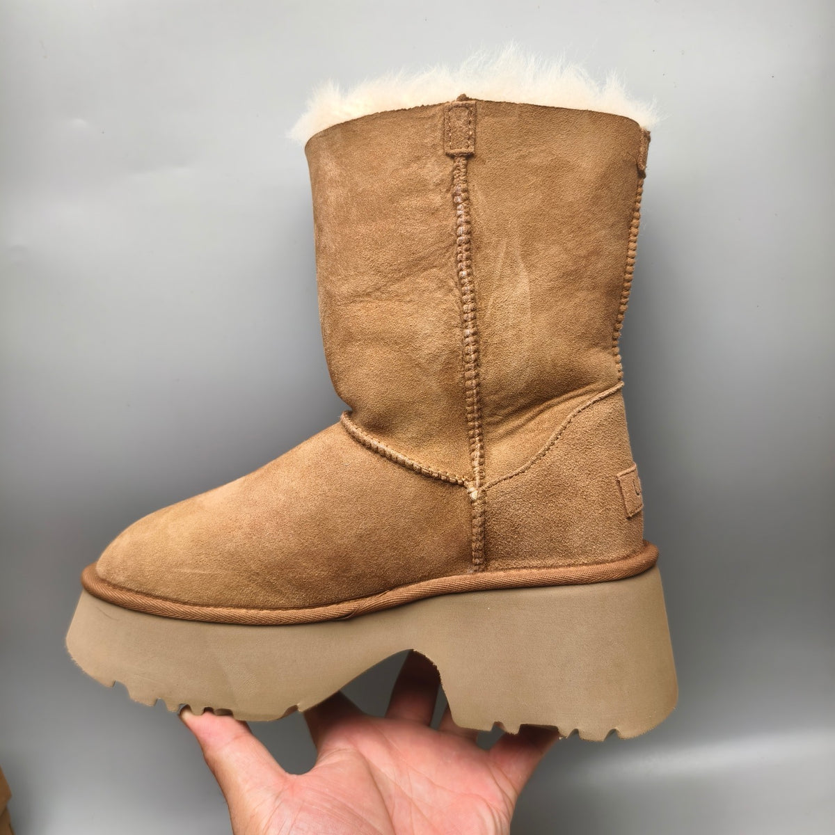 1533 Wedge Thick-Sole Mid-Calf Fashion Boots — Chestnut (In Stock)（副本）