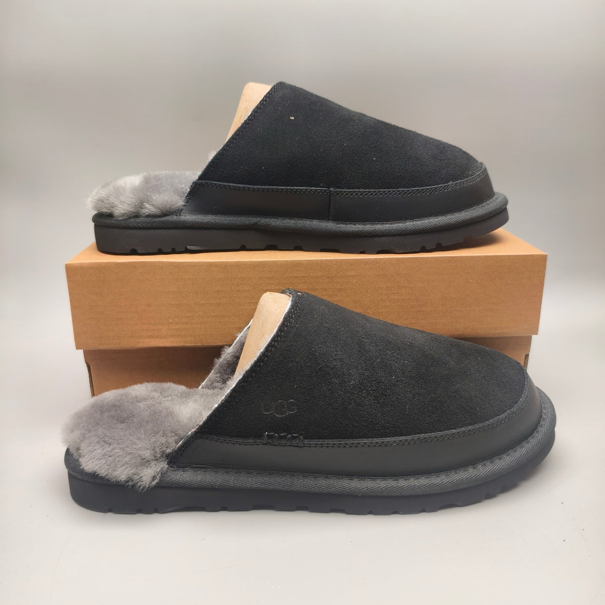 4585 Ultra-Light Casual Fur Slippers — Men's Black (In Stock)