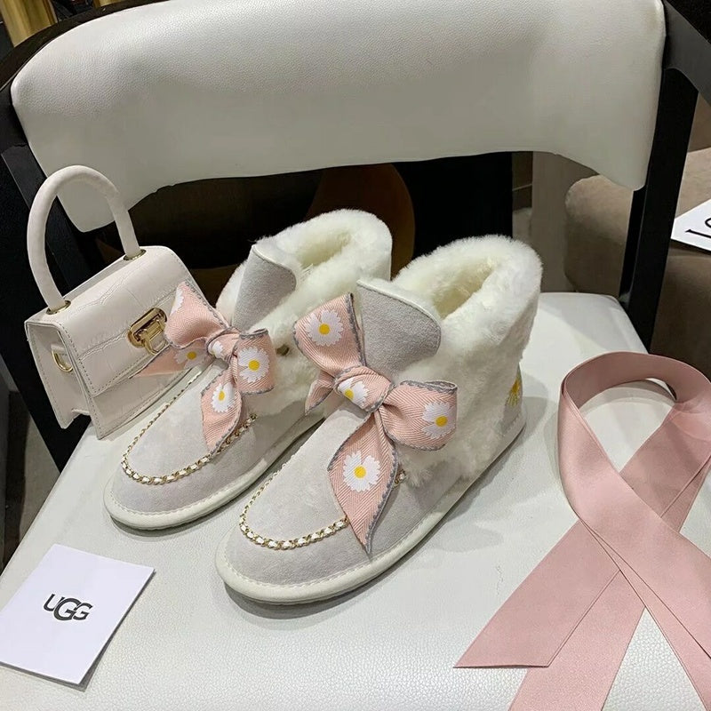 7888 Daisy Chain Ribbon Style — Milkshake White (In Stock)