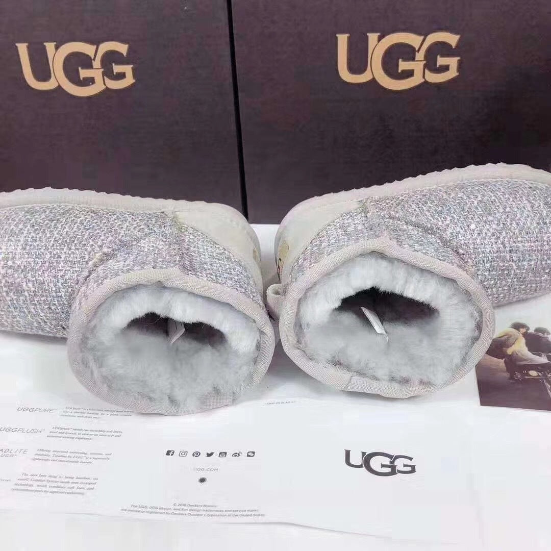 5854 Kids Chanel-Style Snow Boots — Chanel Gray