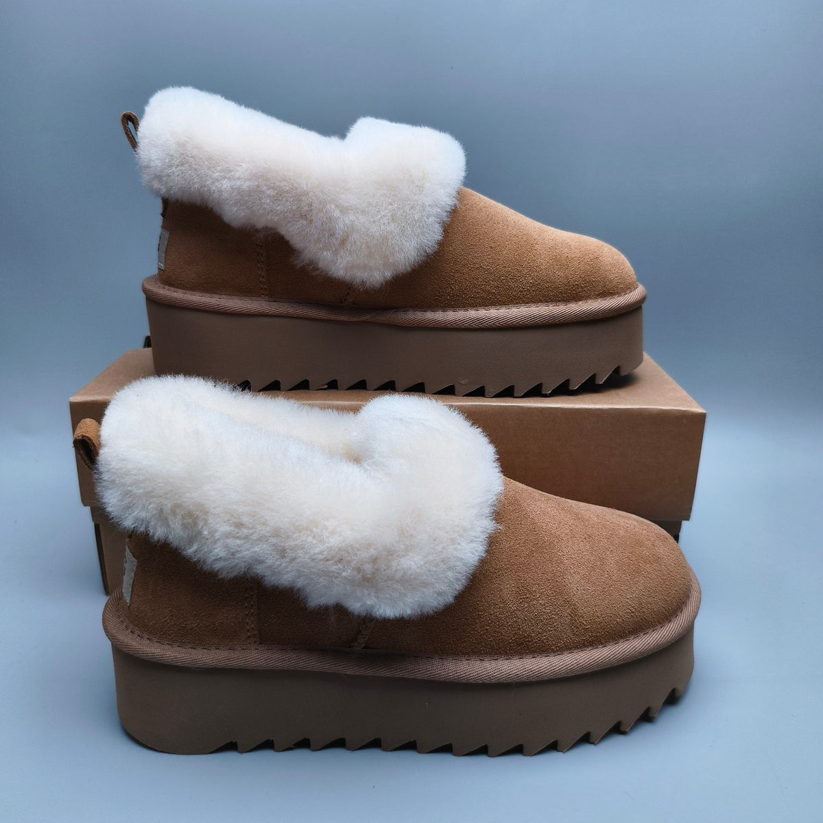 6733 Thick-Sole Casual — Chestnut (In Stock)