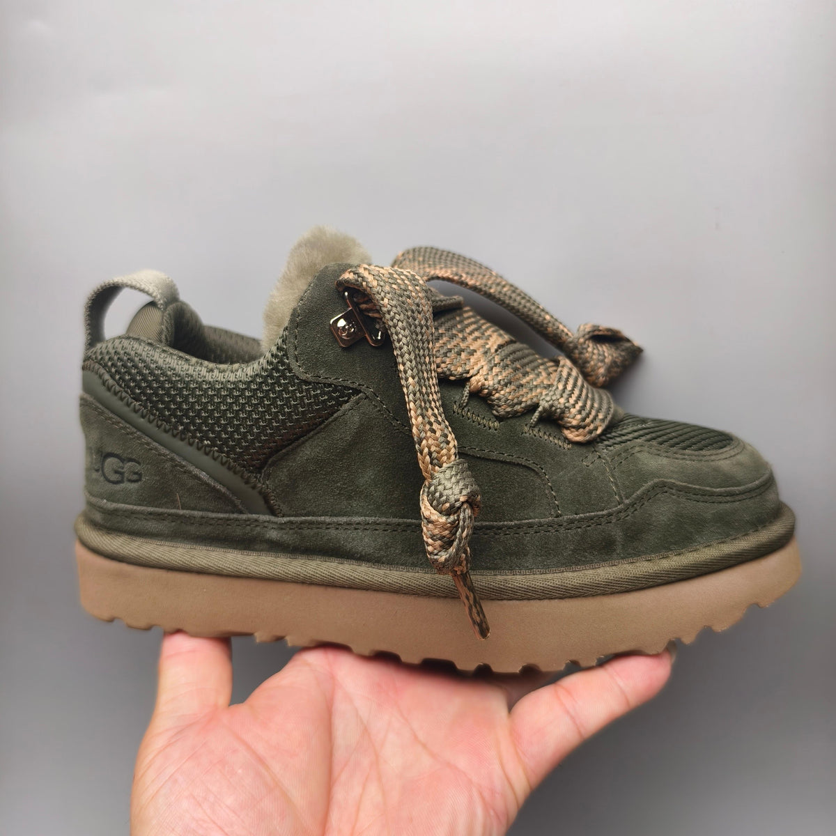 4032 Couple Mesh Sport Casual Shoes — Green (In Stock)