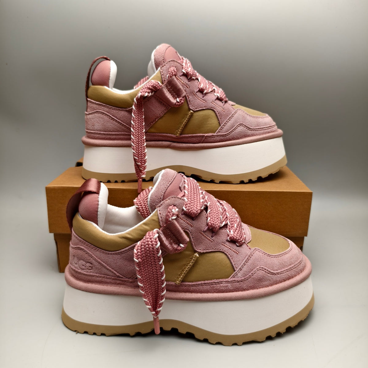 1541 Chunky Dad Sneakers Lace-Up Casual — Pink (In Stock)