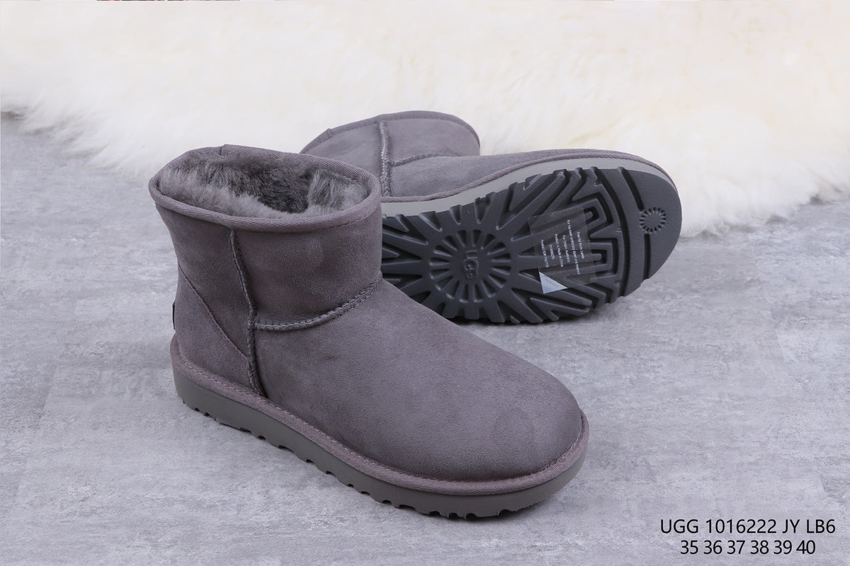 6222 Classic Mini II Short Boots 2.0