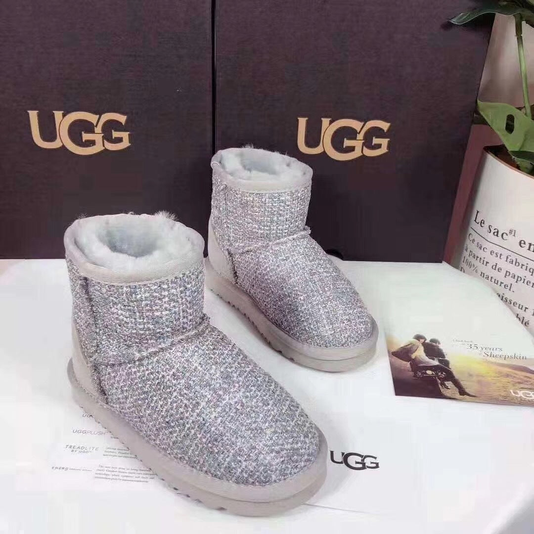 5854 Kids Chanel-Style Snow Boots — Chanel Gray