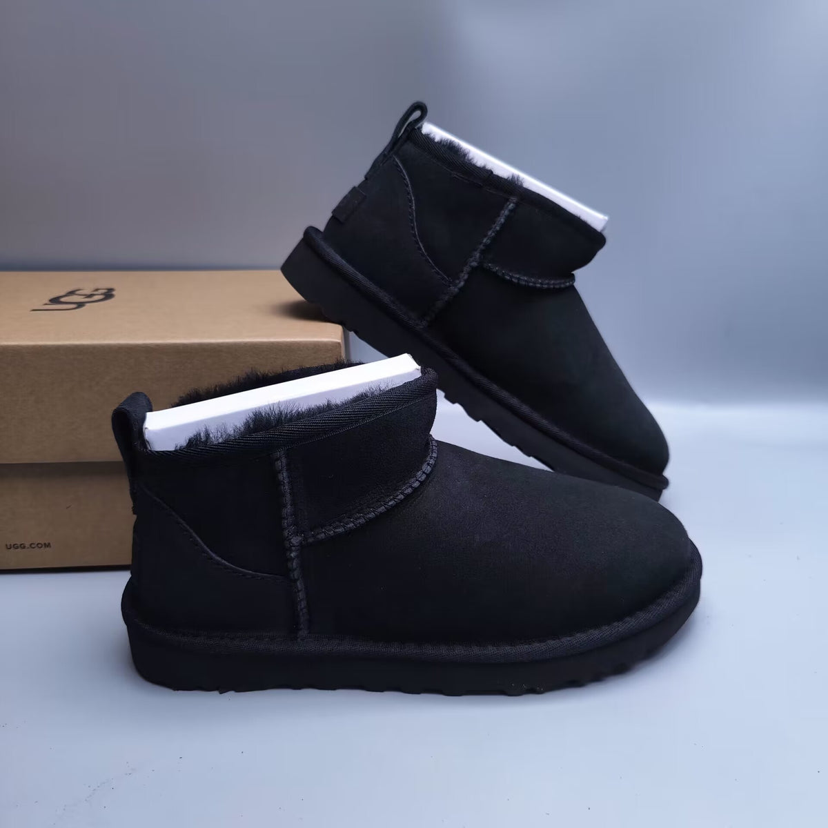 6109 Zhou Dongyu Style — Black (In Stock)