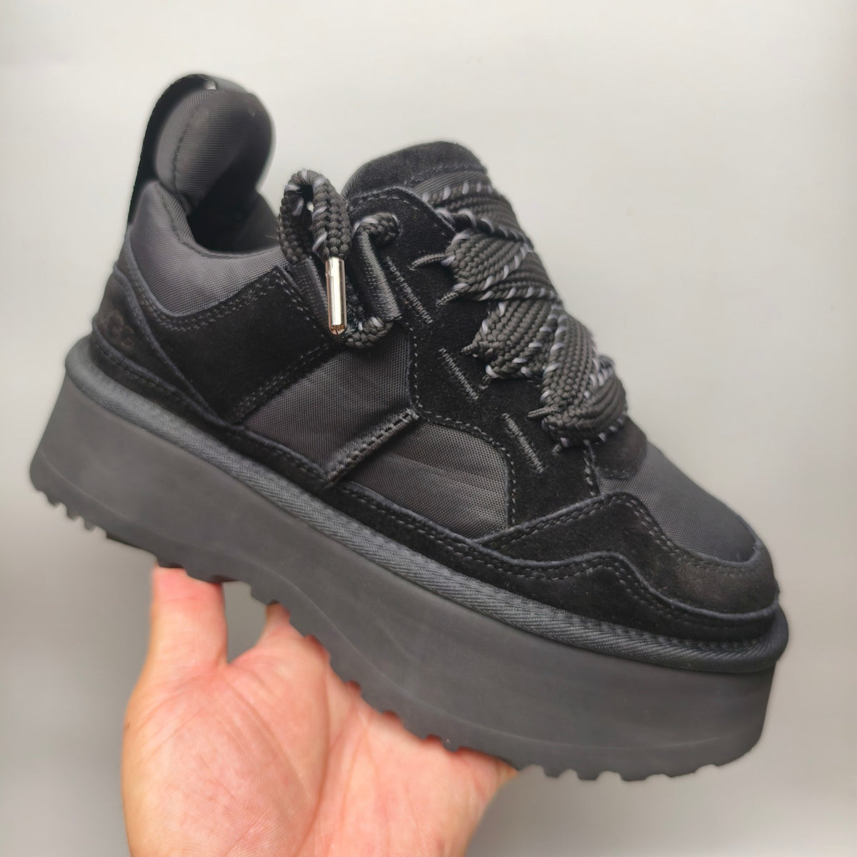 1541 Chunky Dad Sneakers Lace-Up Casual — Black (In Stock)