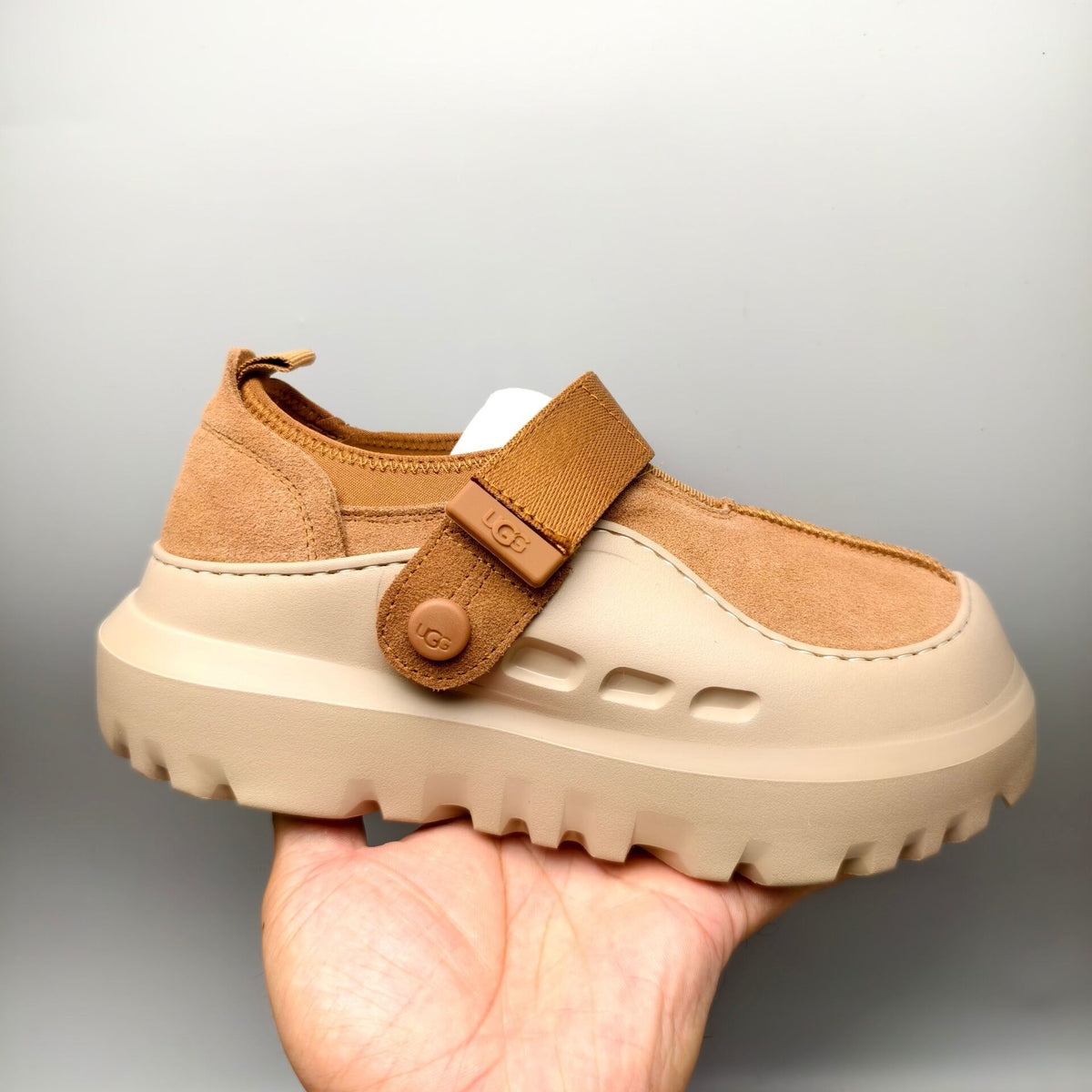 7550 Slip-On Casual Unisex Shoes — Chestnut (In Stock)