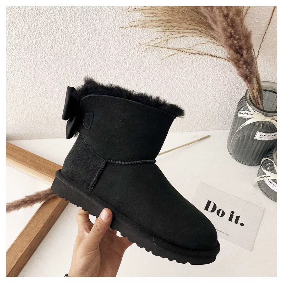 3130 Elegant Bow Ankle Boots — Black