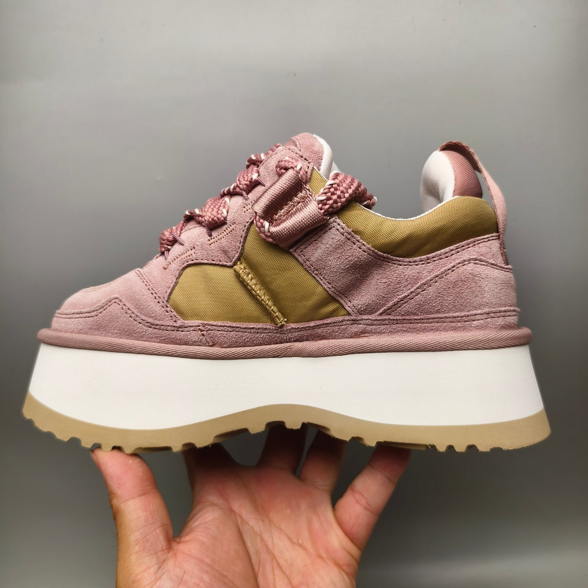 1541 Chunky Dad Sneakers Lace-Up Casual — Pink (In Stock)