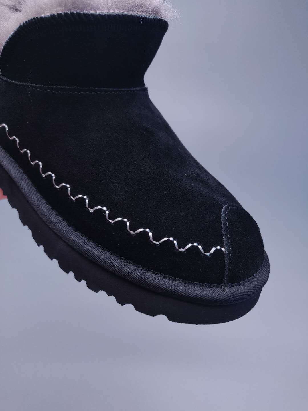 0888 New Ankle Boots — Black (In Stock)