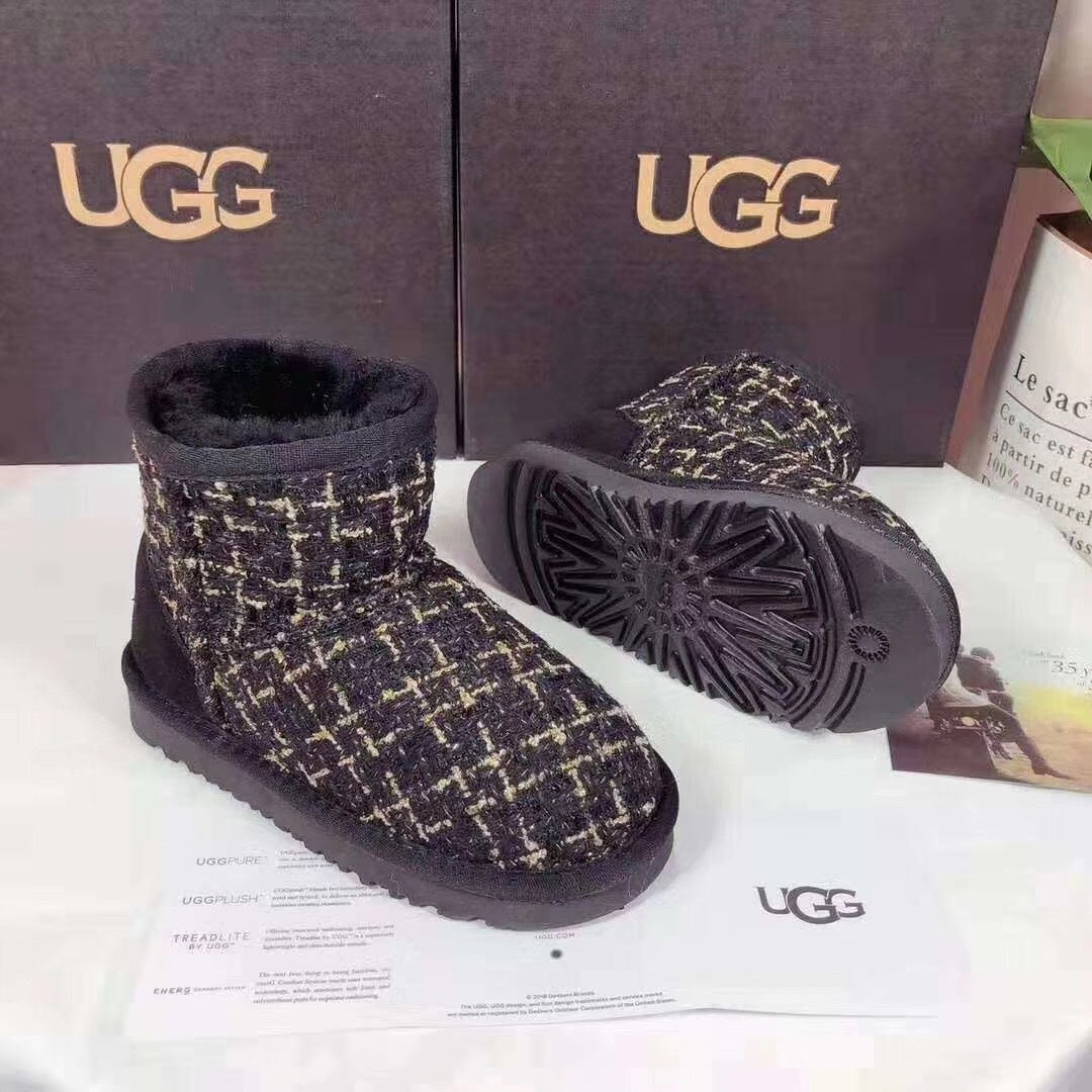 5854 Kids Chanel-Style Snow Boots — Chanel Black