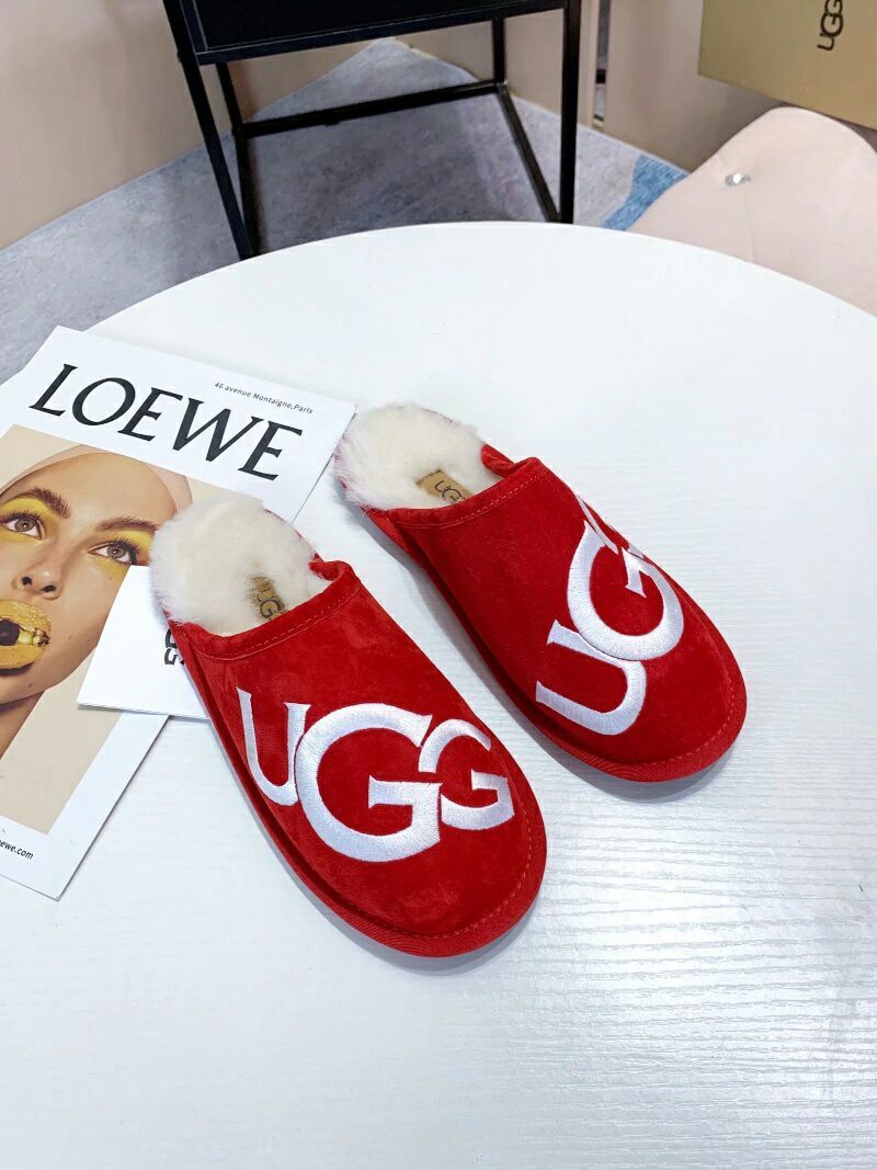 2593 Big G Indoor Slippers — Red (In Stock)
