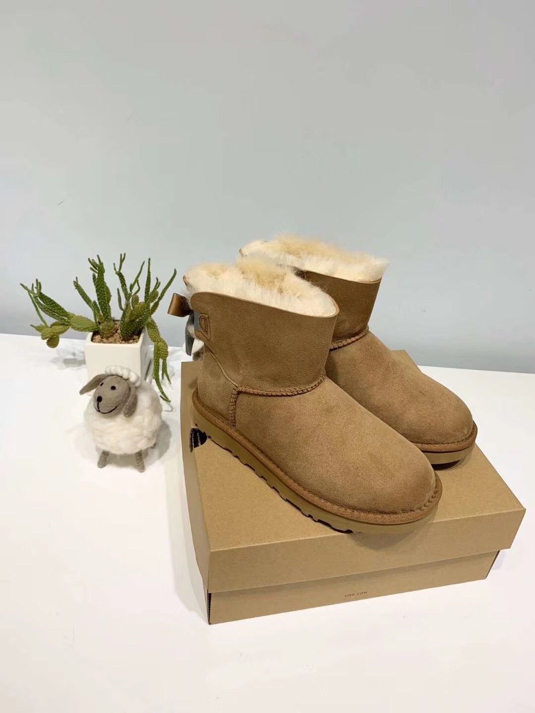 2938 Mukoshi Winter Bow Glitter Boots — Chestnut