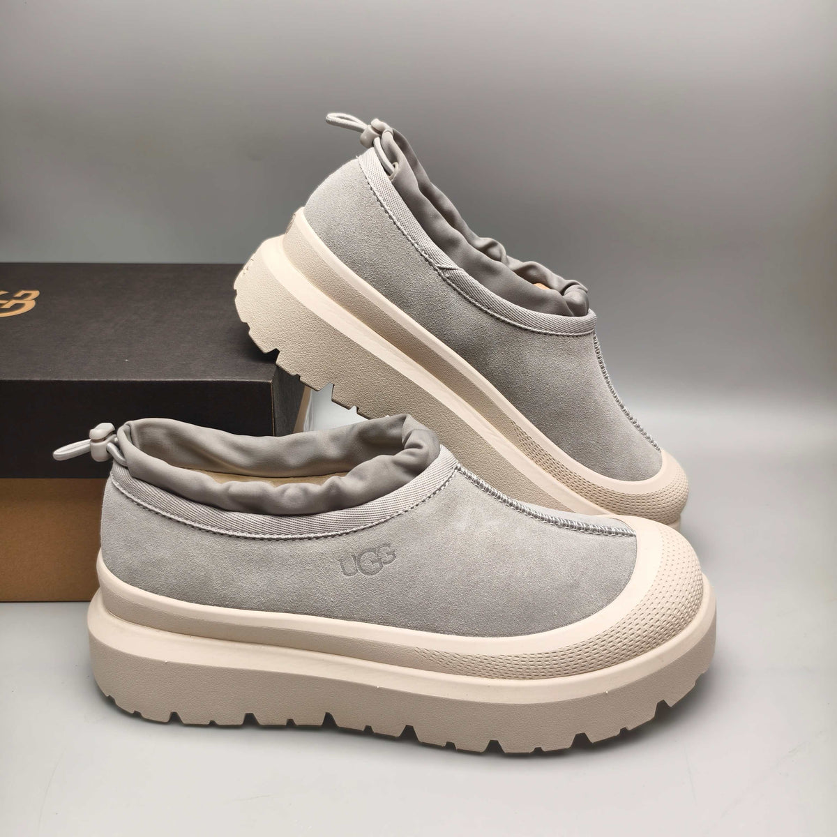 4096 Slip-On Casual Streetwear Shoes — Light Gray (In Stock)
