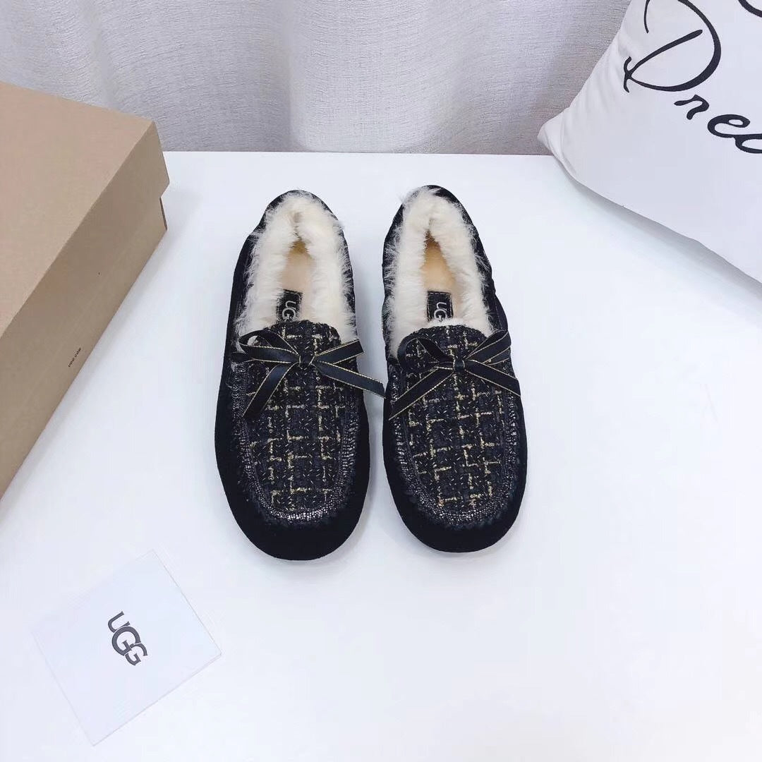 5623 Chanel-Style Studded Loafers — Black