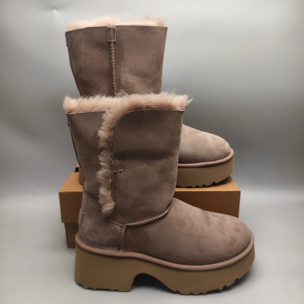 1533 Wedge Thick-Sole Mid-Calf Fashion Boots — Walnut (In Stock)
