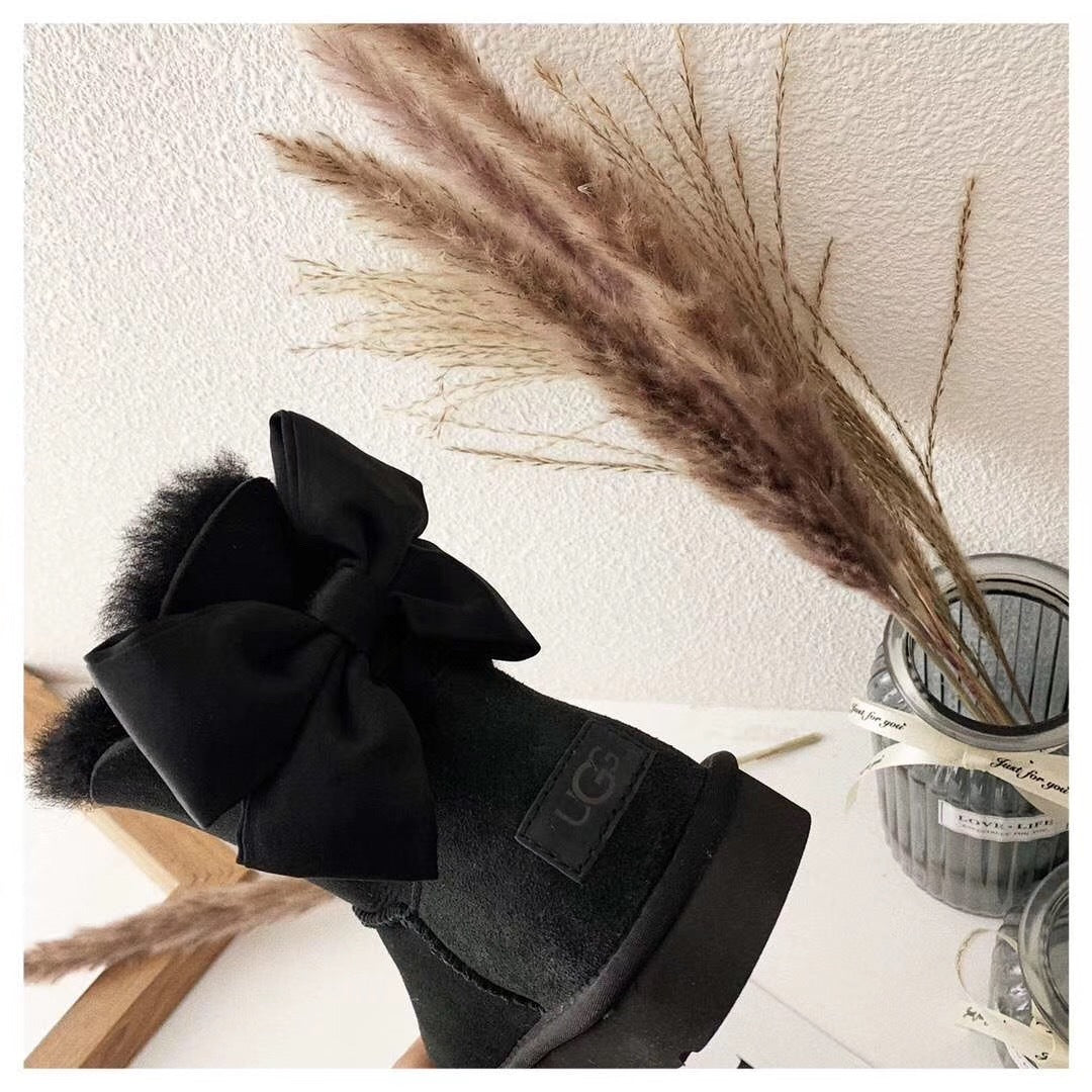 3130 Elegant Bow Ankle Boots — Black