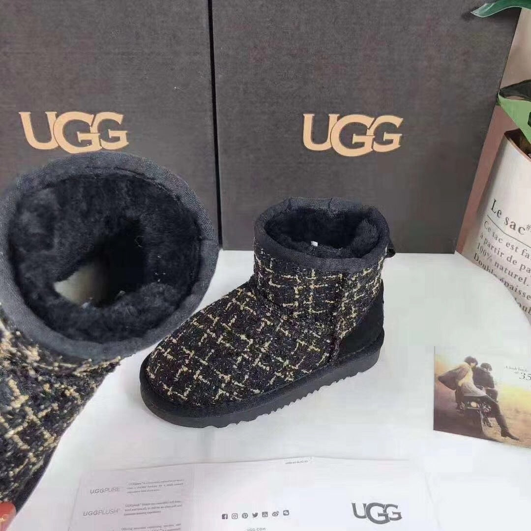 5854 Kids Chanel-Style Snow Boots — Chanel Black
