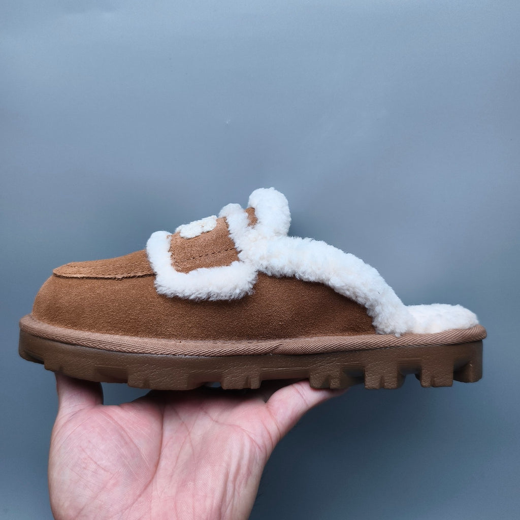 1206 Curly Fur Big Logo Casual Slippers — Chestnut (In Stock)