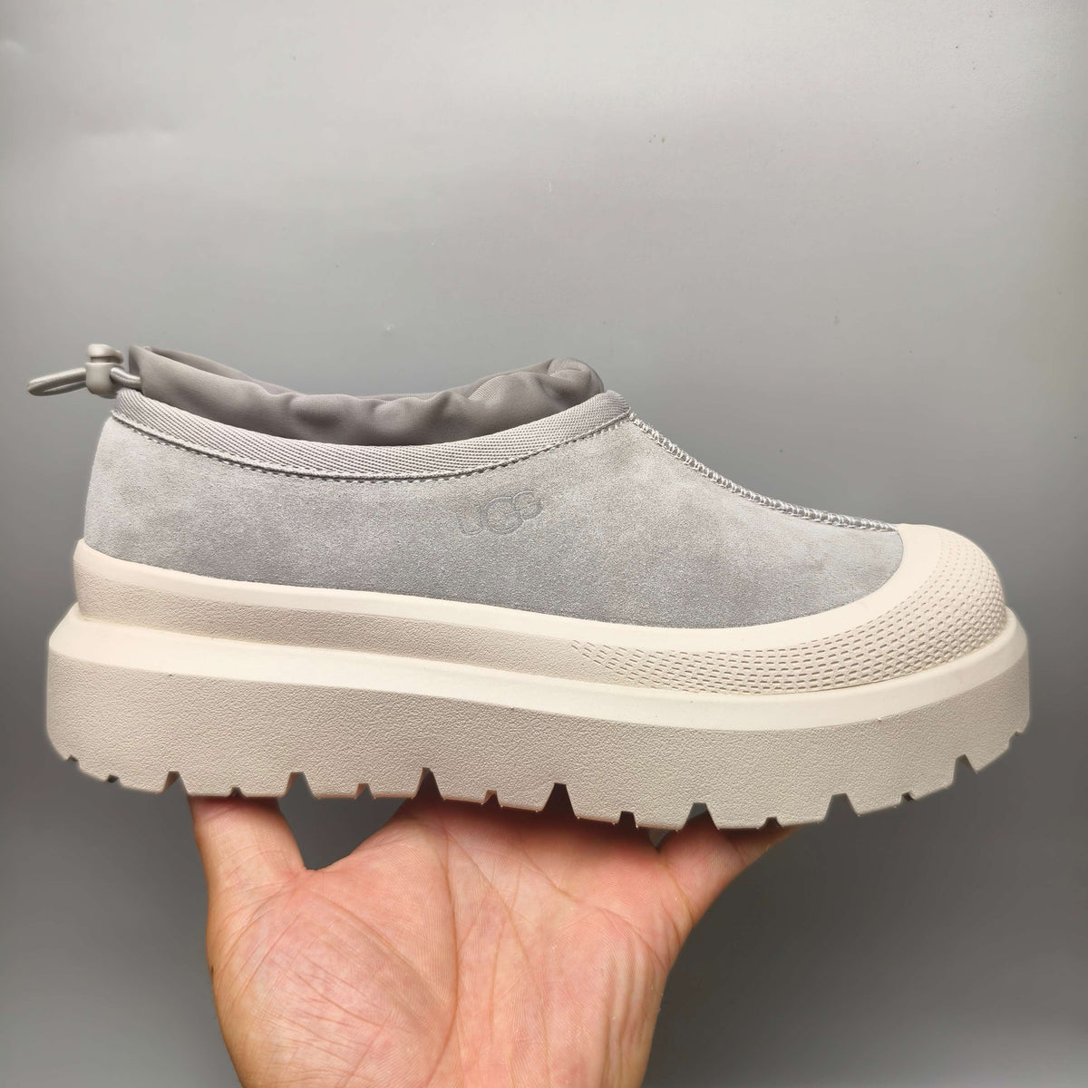 4096 Slip-On Casual Streetwear Shoes — Light Gray (In Stock)