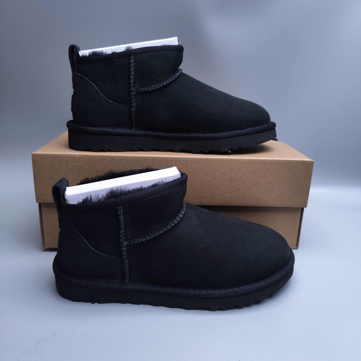 6109 Zhou Dongyu Style — Black (In Stock)