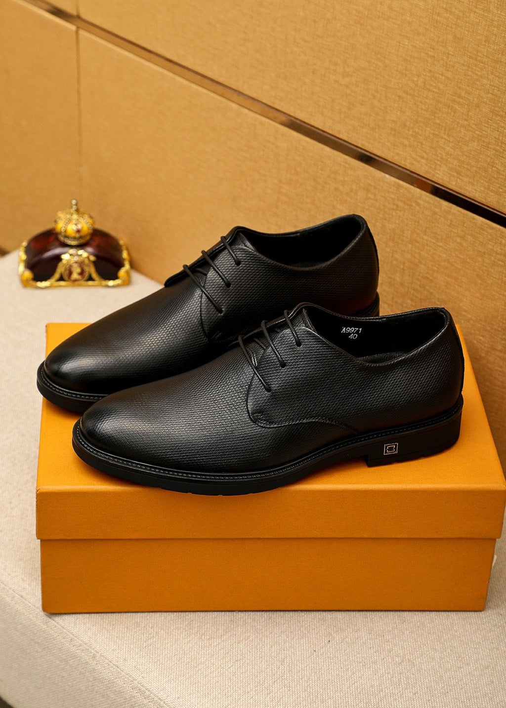 Louis Vuitton Black Textured Lace-Up Dress Shoes