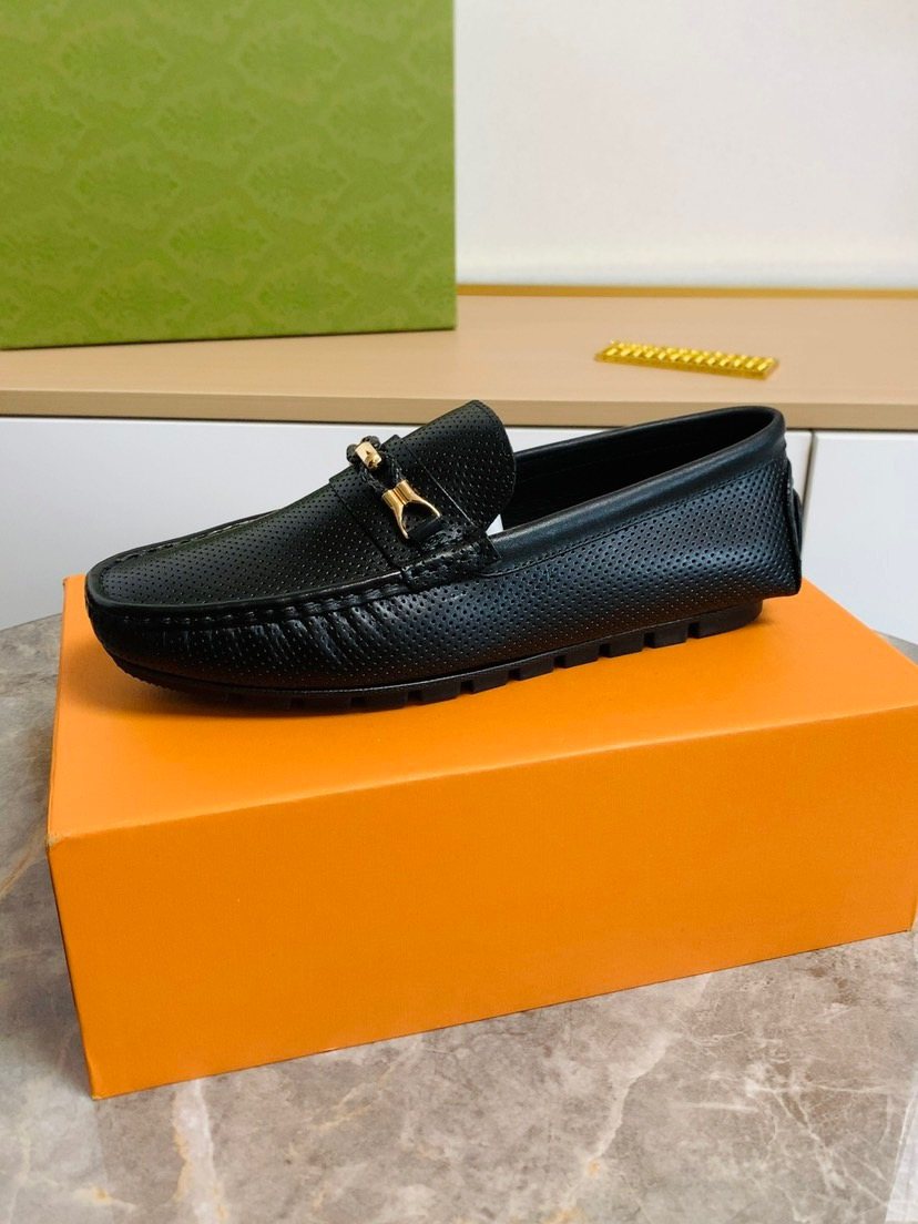 Men's Black Textured Loafers with Gold-Tone Hardware