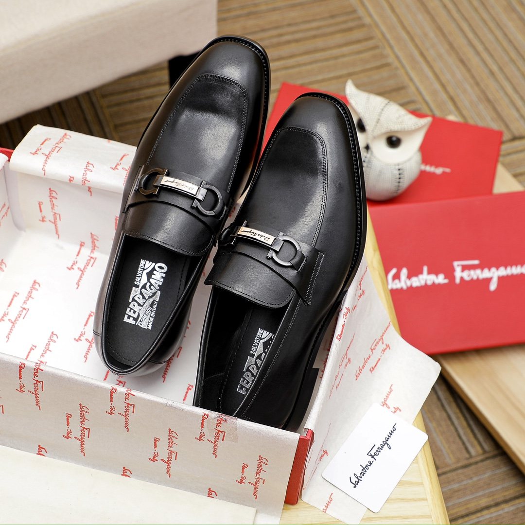 Ferragamo Black Metal Bit Loafers - Slip-On Design