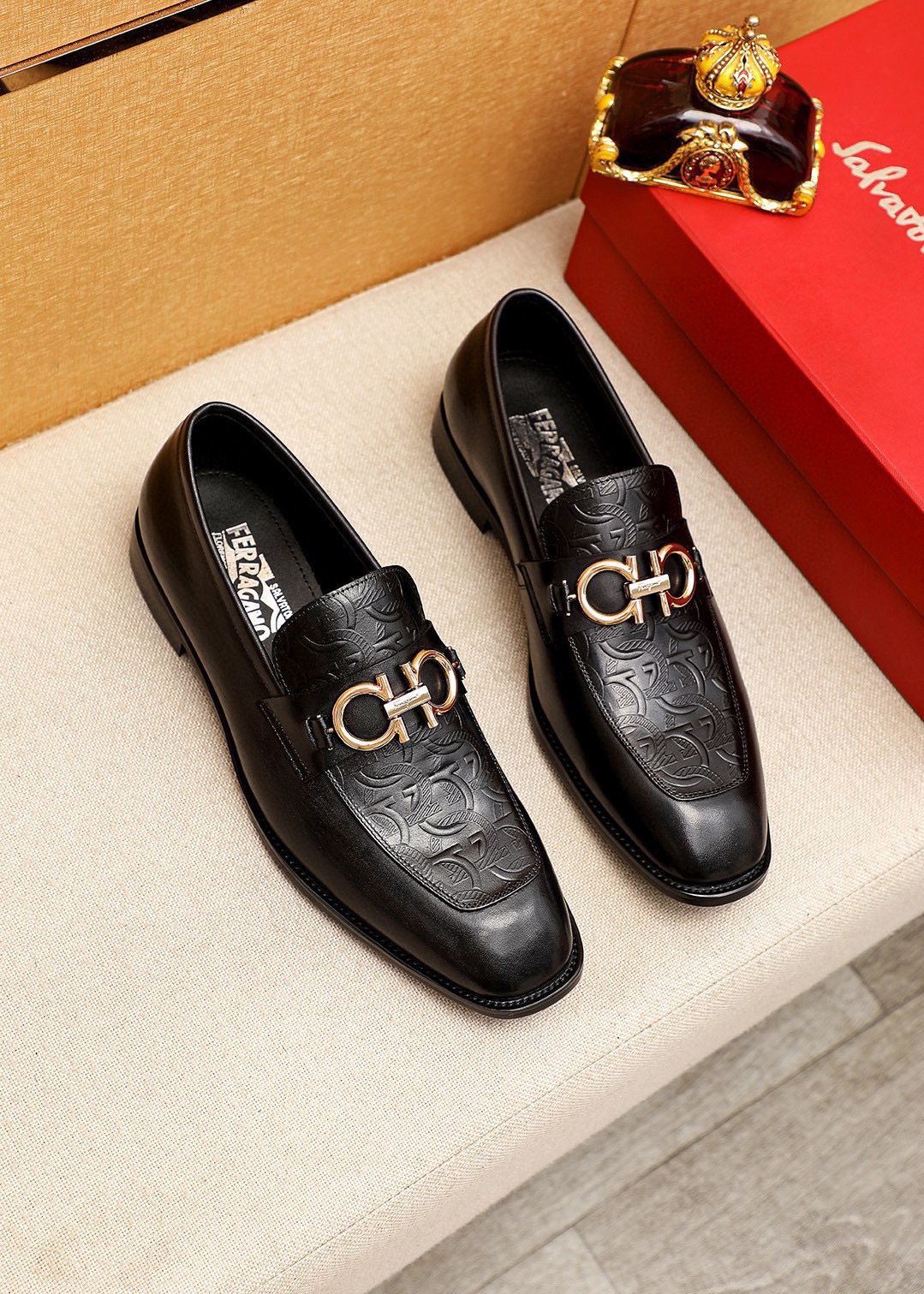 Ferragamo Men's Black Embossed Buckle Loafers - Metal Vamp Hardware