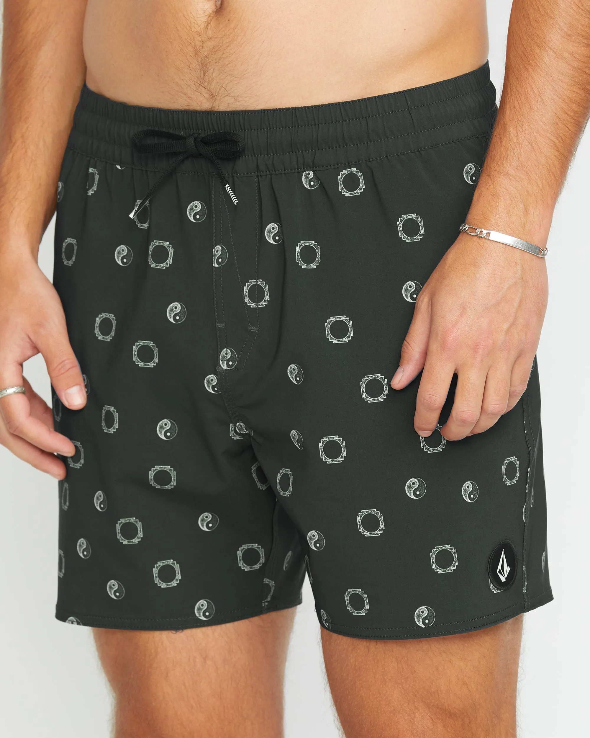 Lido Print Trunk 16" Boardshort - STEALTH