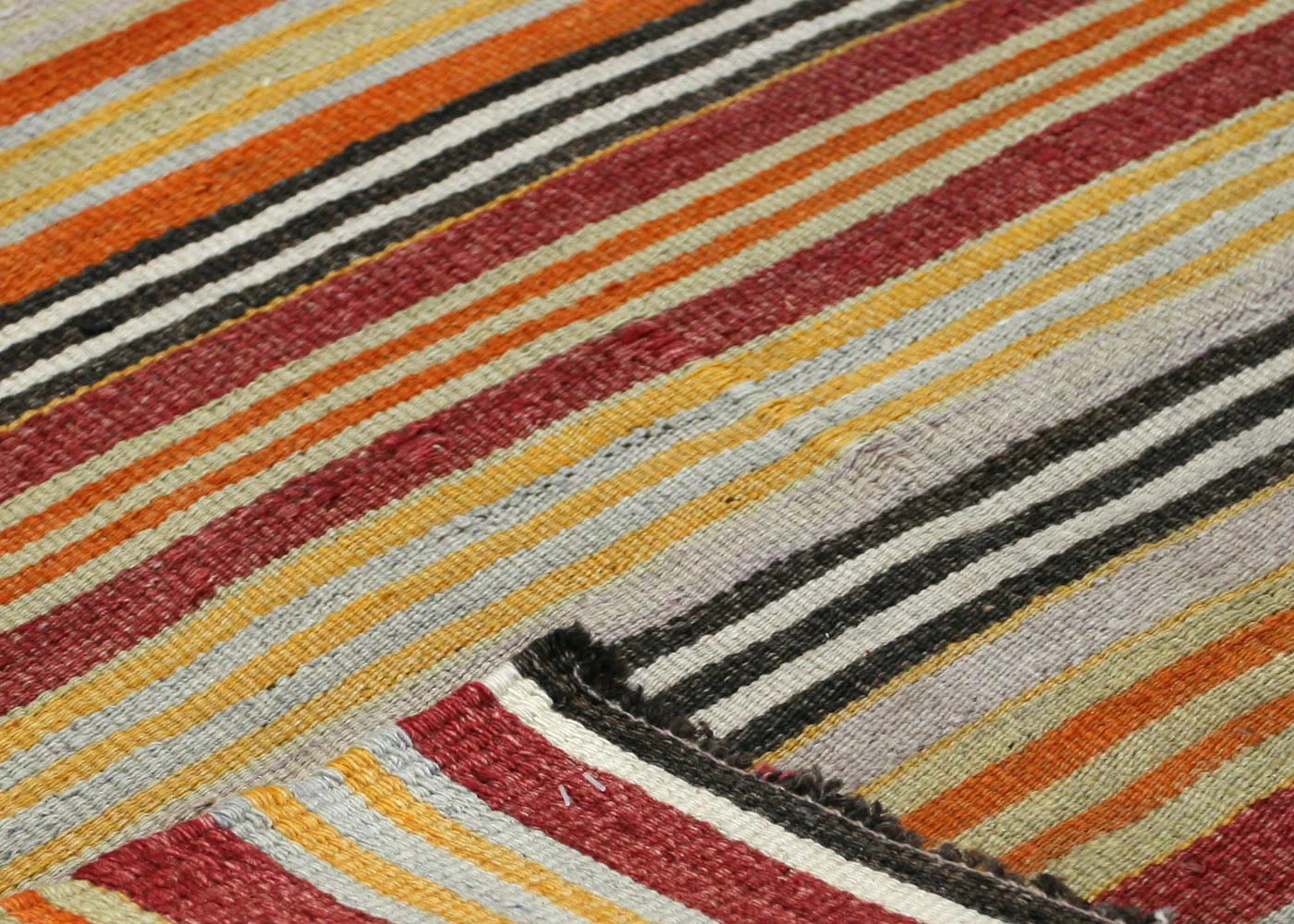 Vintage Turkish Kilim - 4'11" x 5'3"